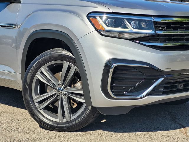 Used 2020 Volkswagen Atlas Cross Sport SE w/ Panoramic Sunroof Package FWD image 9
