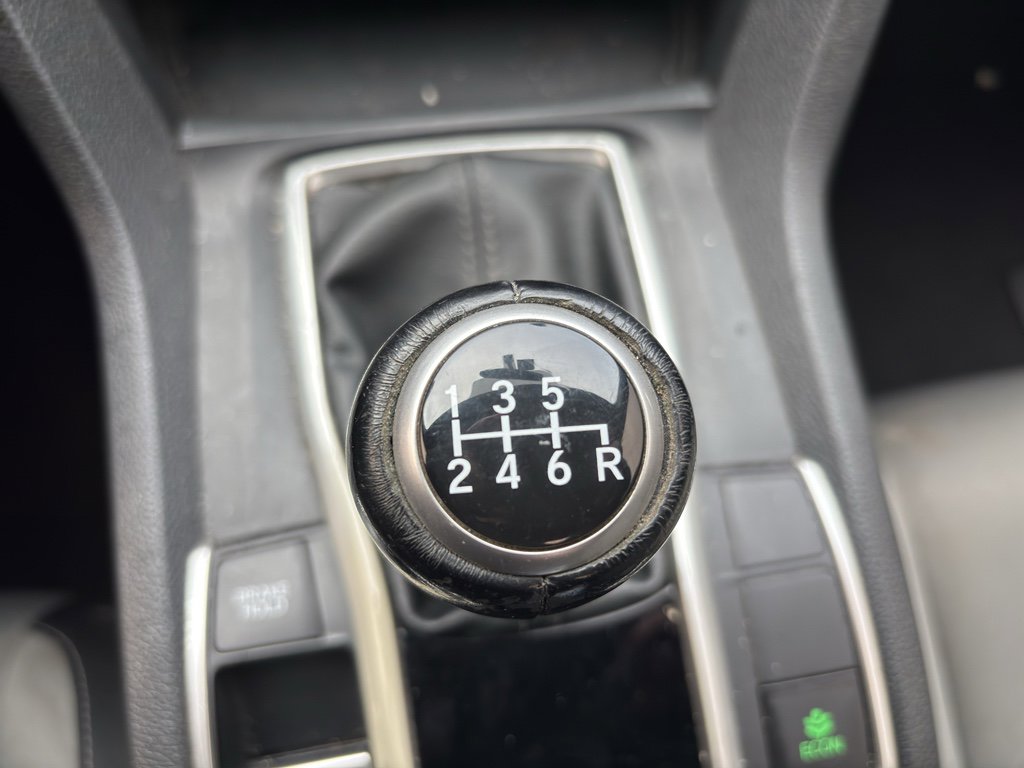 Used 2018 Honda Civic EX-T image 7