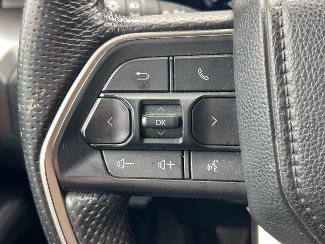 Used 2024 Toyota Tacoma TRD Off-Road AWD/4WD image 21