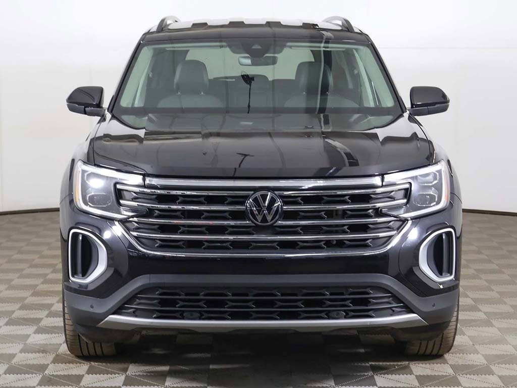 Used 2024 Volkswagen Atlas SE image 11