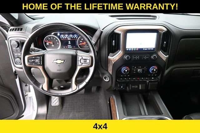 Used 2020 Chevrolet Silverado 1500 High Country w/ Technology Package AWD/4WD image 15