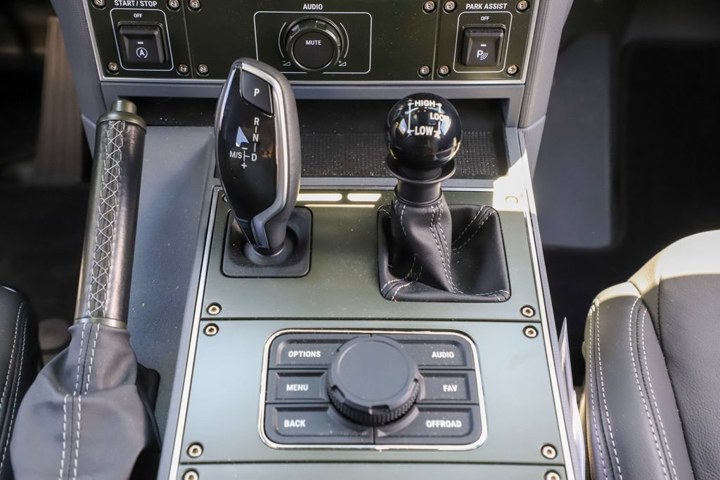 Used 2025 INEOS Grenadier AWD/4WD image 33