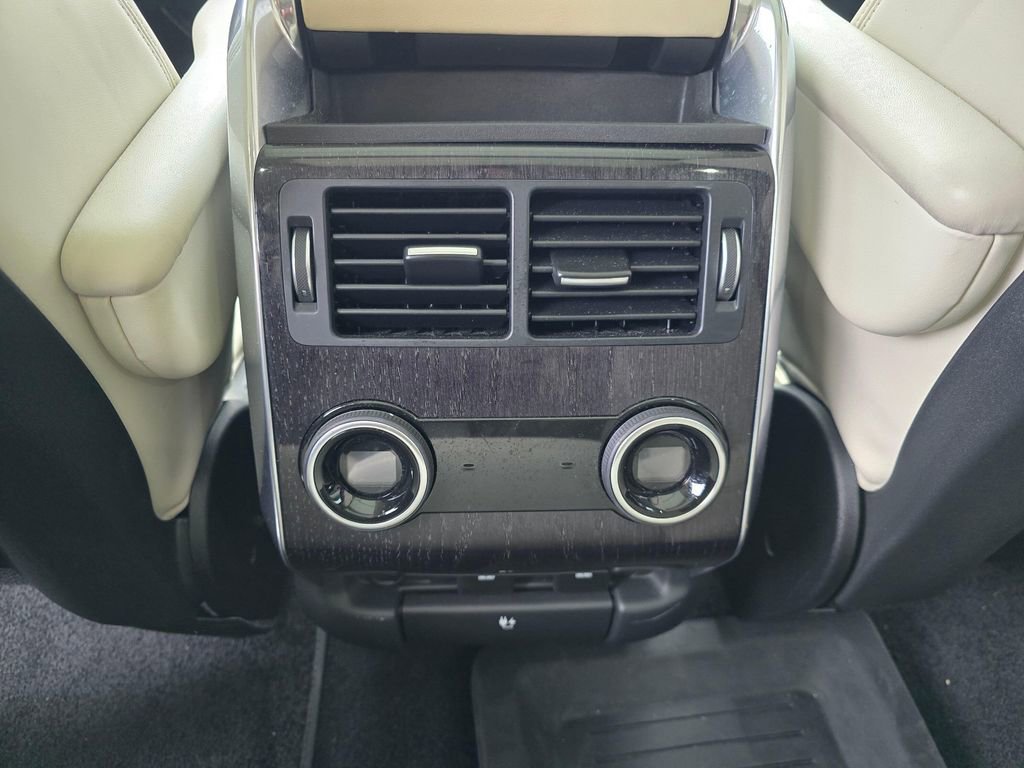 Used 2021 Land Rover Range Rover Sport HSE Silver Edition image 18