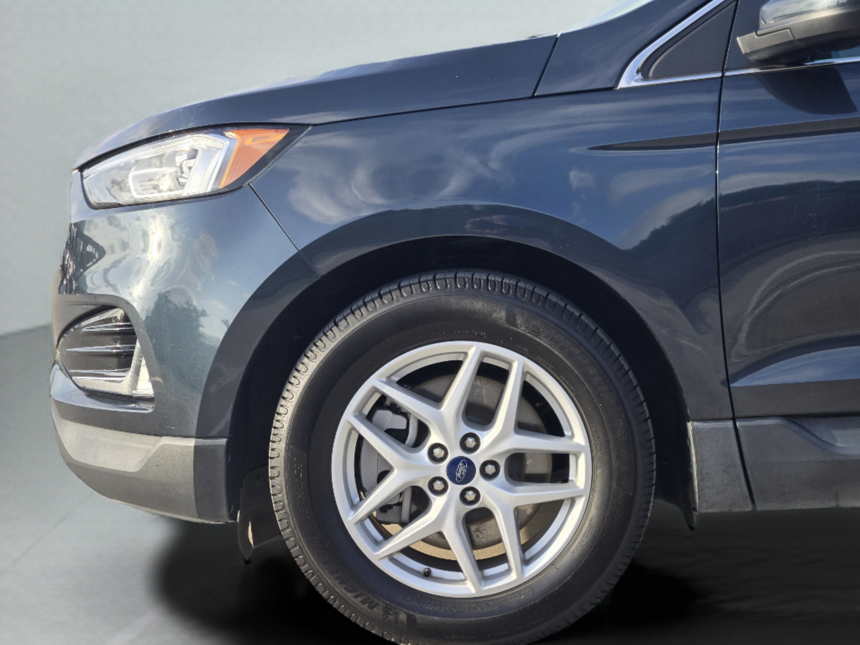 Used 2022 Ford Edge SEL w/ Convenience Package AWD/4WD image 31