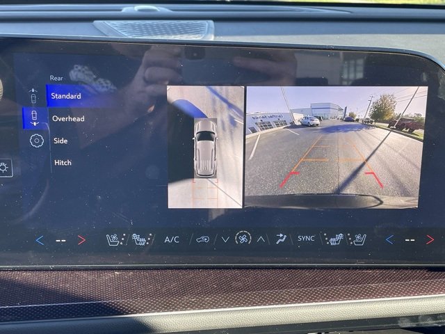 New 2026 Chevrolet Traverse RS image 25