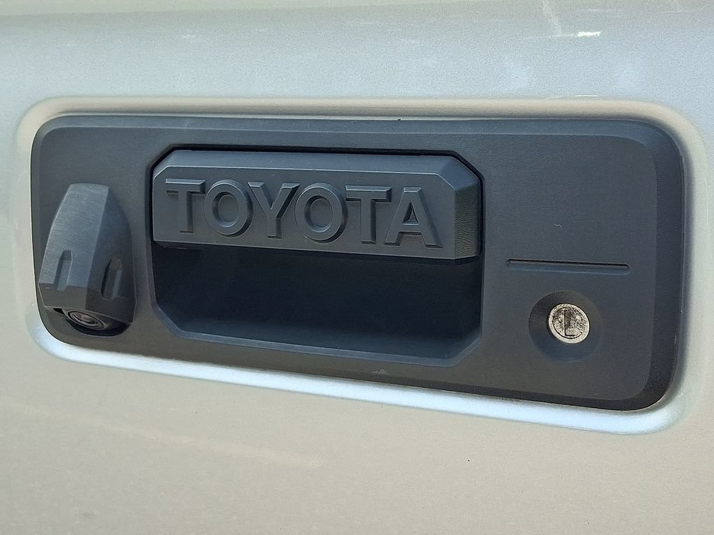 Certified 2023 Toyota Tacoma SR AWD/4WD image 30
