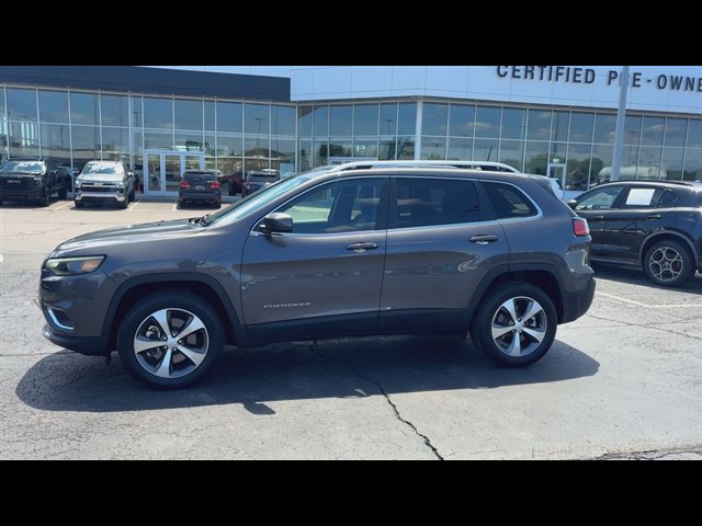 Used 2021 Jeep Cherokee Limited AWD/4WD image 5
