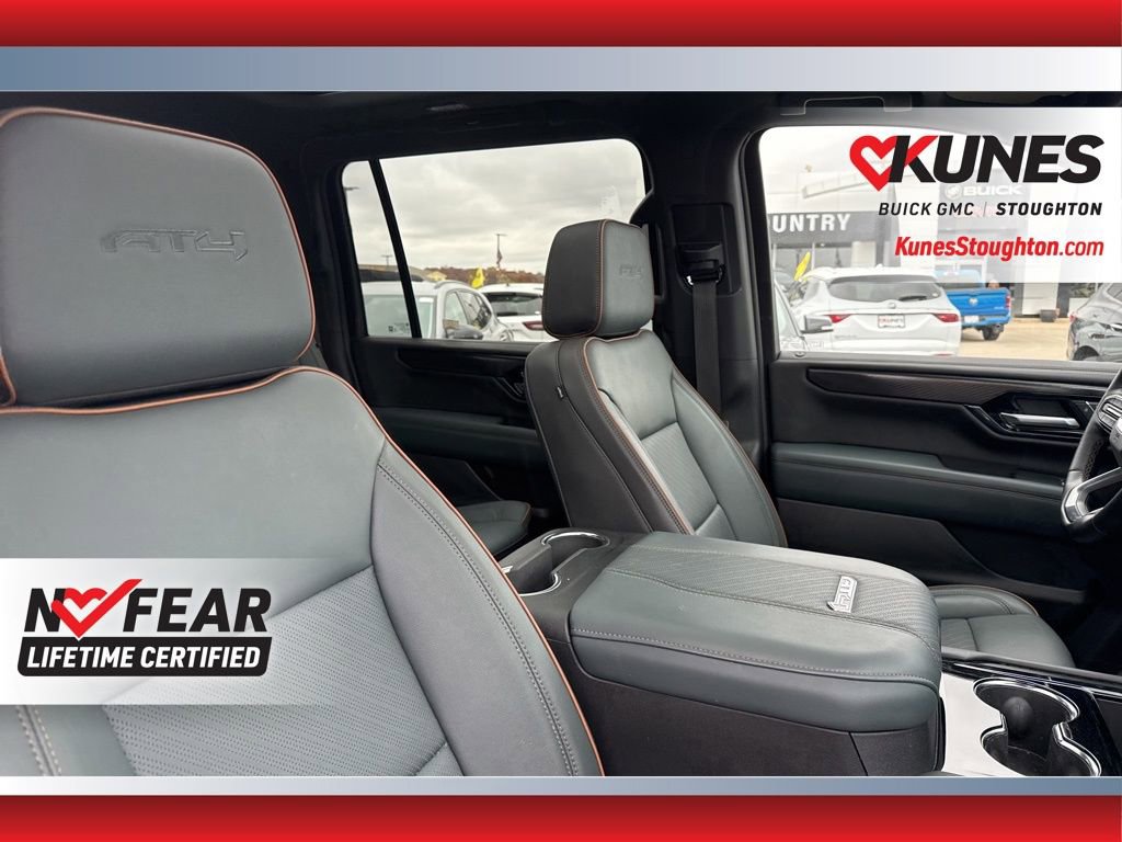 Used 2025 GMC Yukon XL AT4 image 48