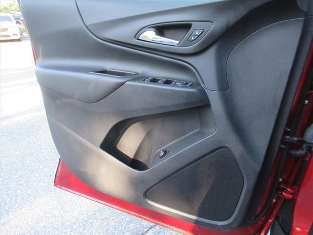 Used 2024 Chevrolet Equinox LT FWD image 18