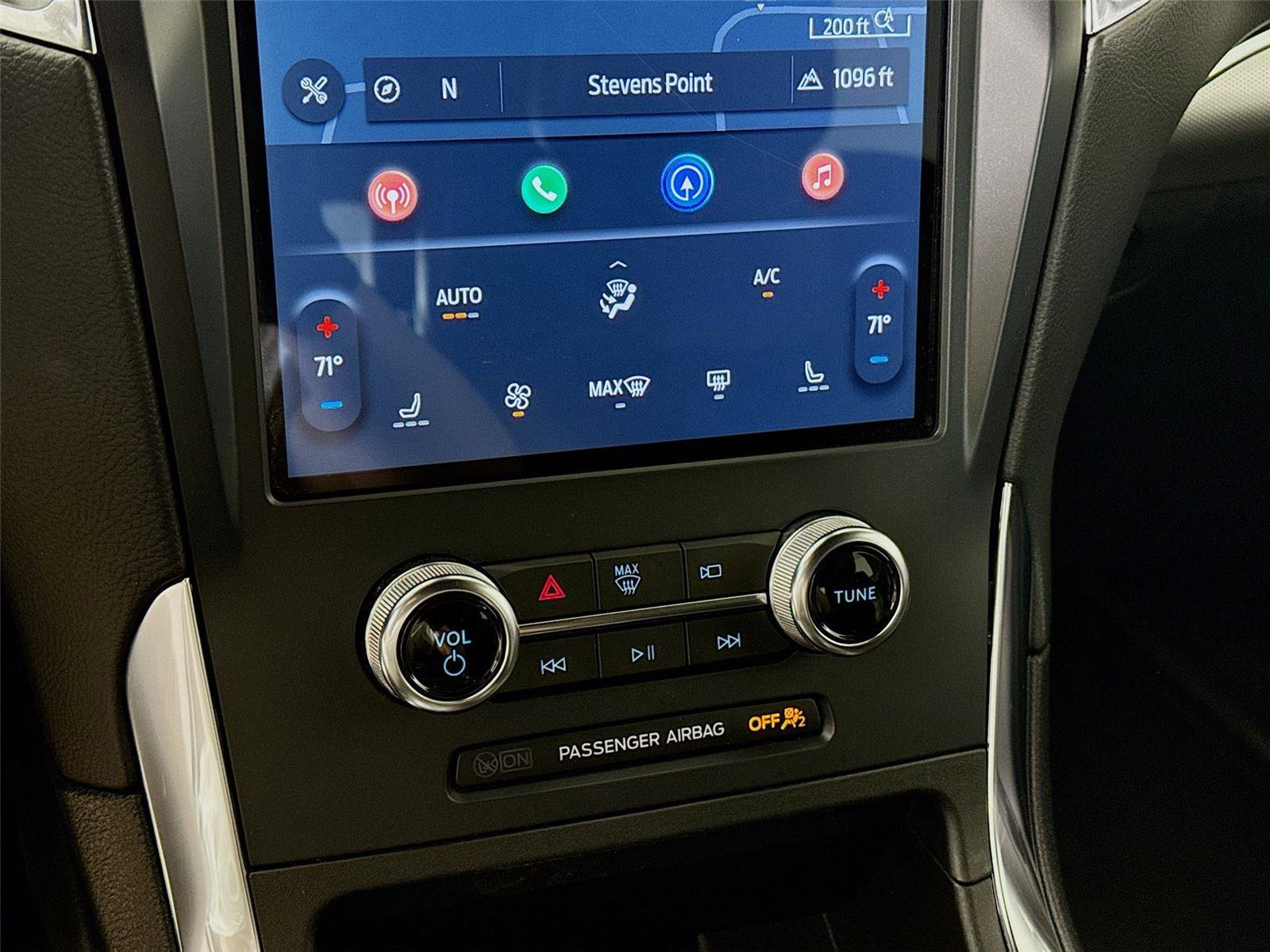 Used 2023 Ford Edge ST AWD/4WD image 9