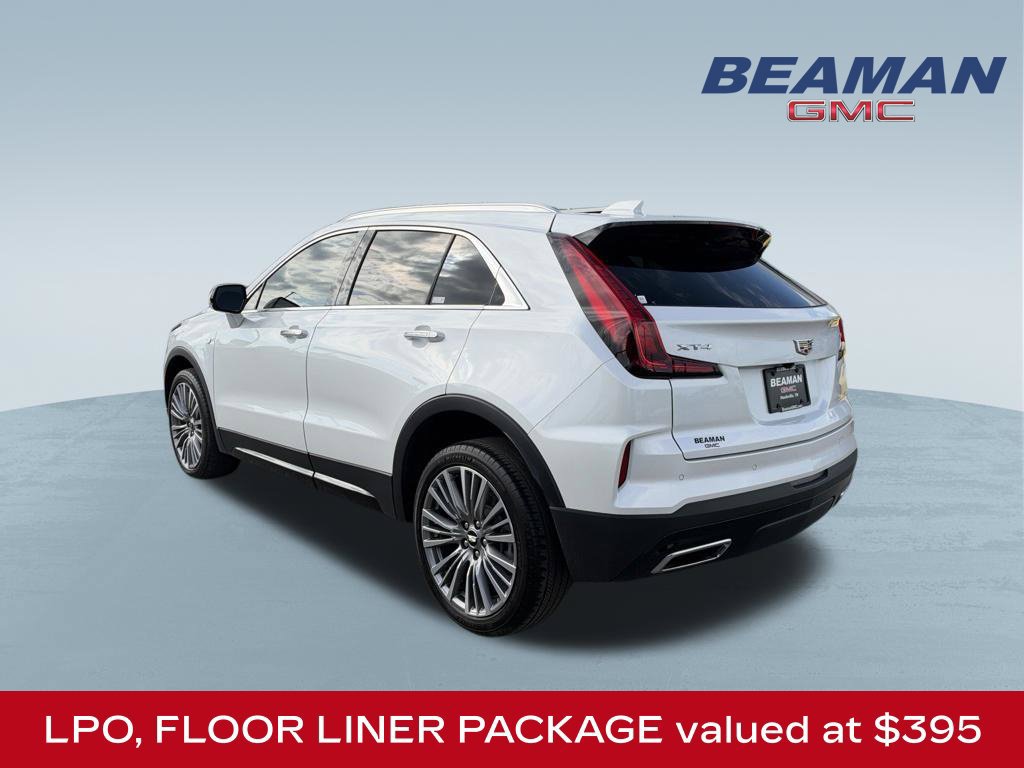 Used 2024 Cadillac XT4 Premium Luxury FWD image 5