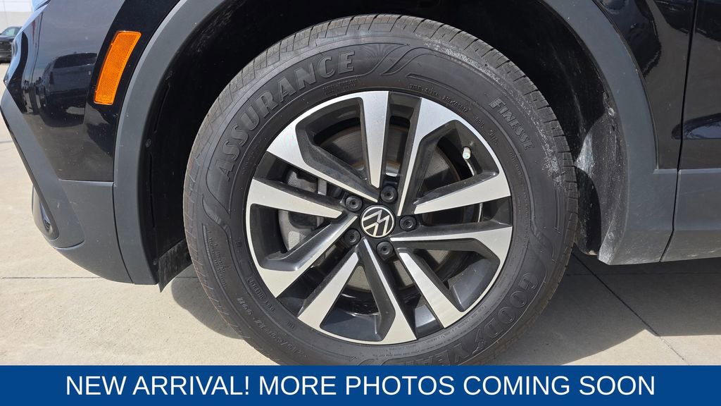 Used 2024 Volkswagen Tiguan S image 10