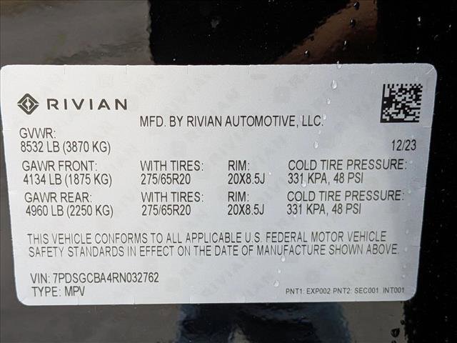 Used 2024 Rivian R1S Adventure image 26