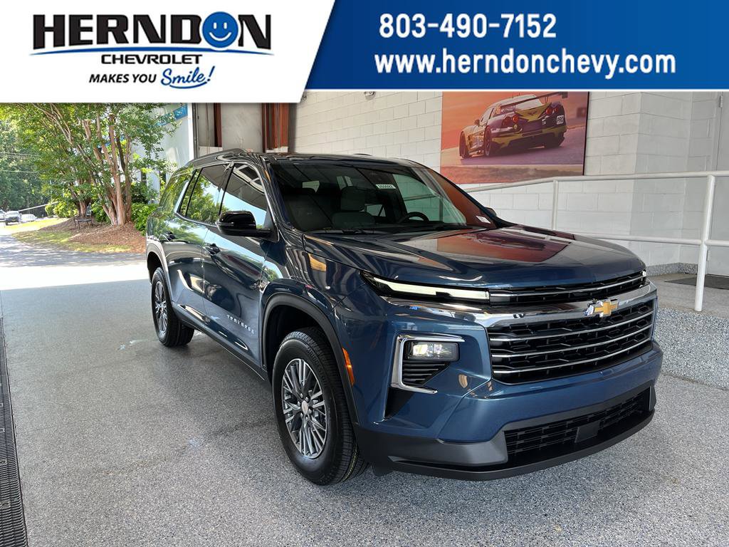 New 2026 Chevrolet Traverse LT