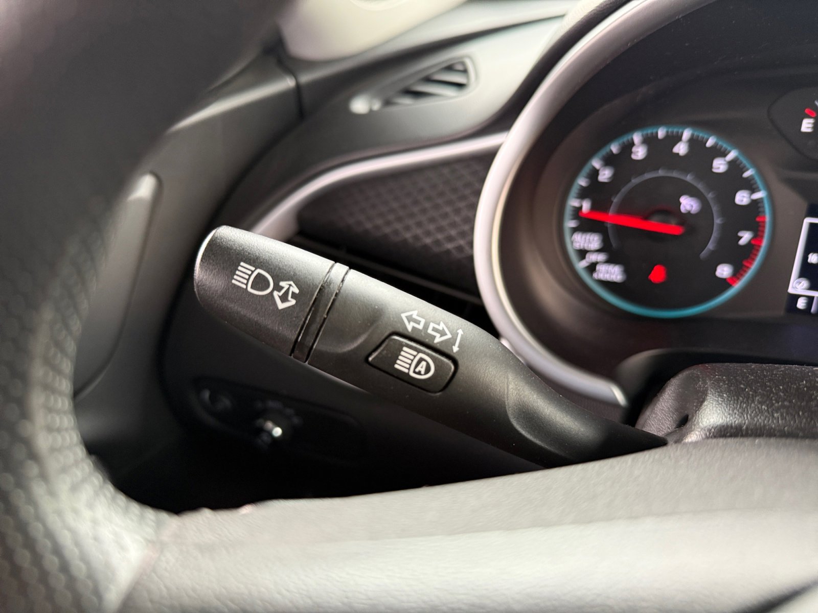 Used 2024 Chevrolet Malibu LT image 20