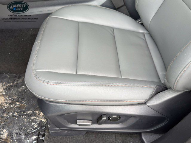 New 2026 Ford Explorer Active w/ Active Comfort Package AWD/4WD image 44