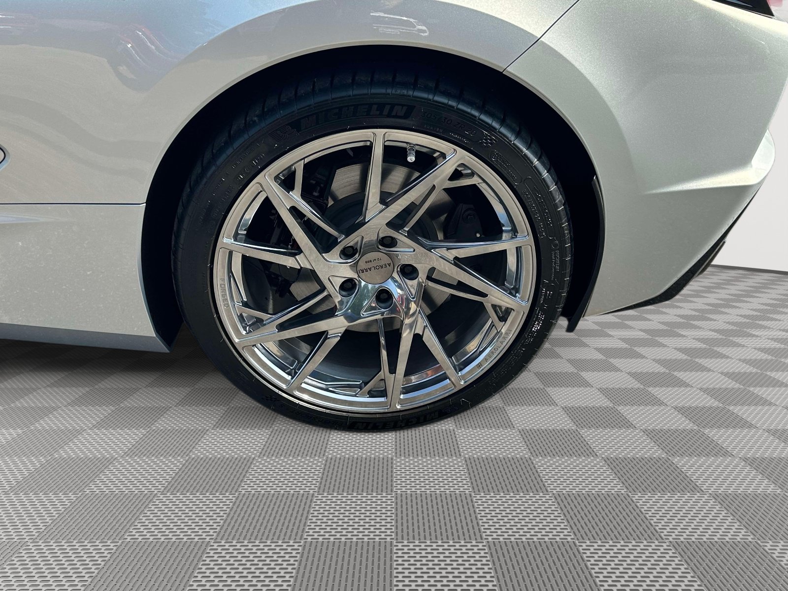 Used 2024 Chevrolet Corvette Stingray Premium Cpe w/ Z51 Performance Package RWD image 35