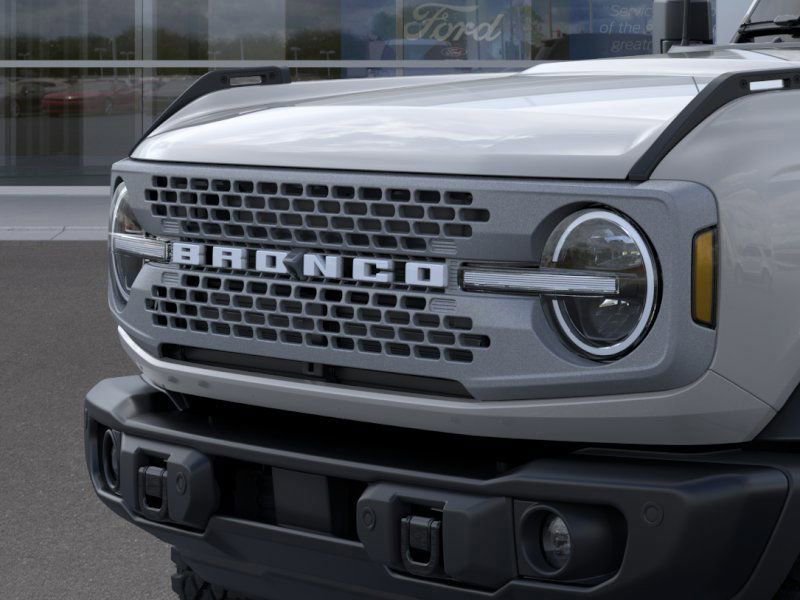 New 2026 Ford Bronco Badlands image 19