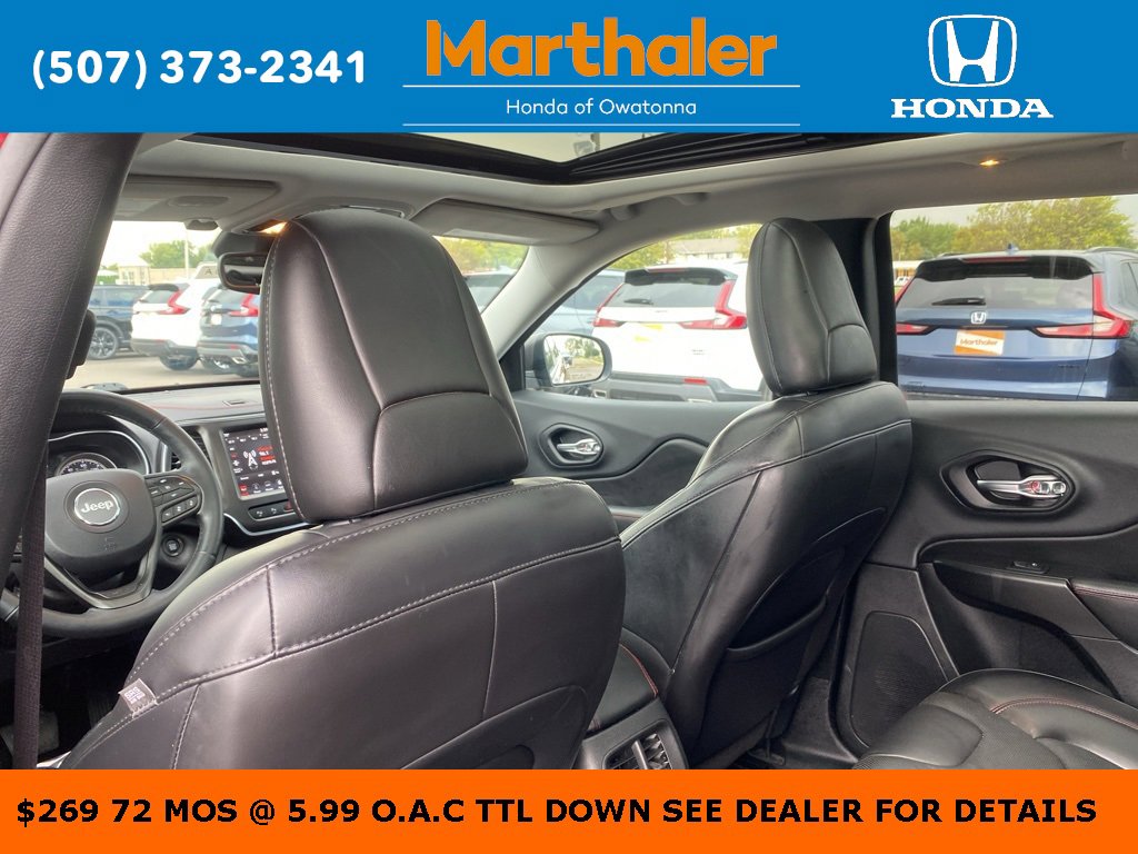 Used 2019 Jeep Cherokee Trailhawk image 14