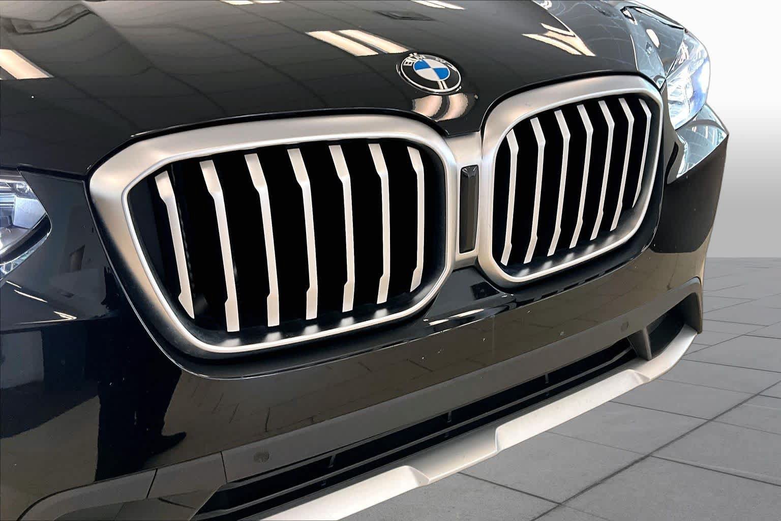 Used 2023 BMW X3 sDrive30i w/ Premium Package w/ZPA RWD image 28