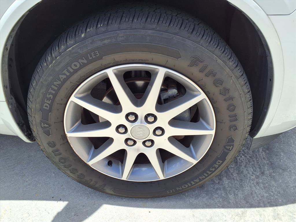 Used 2017 Buick Enclave Leather w/ Trailering Package FWD image 7