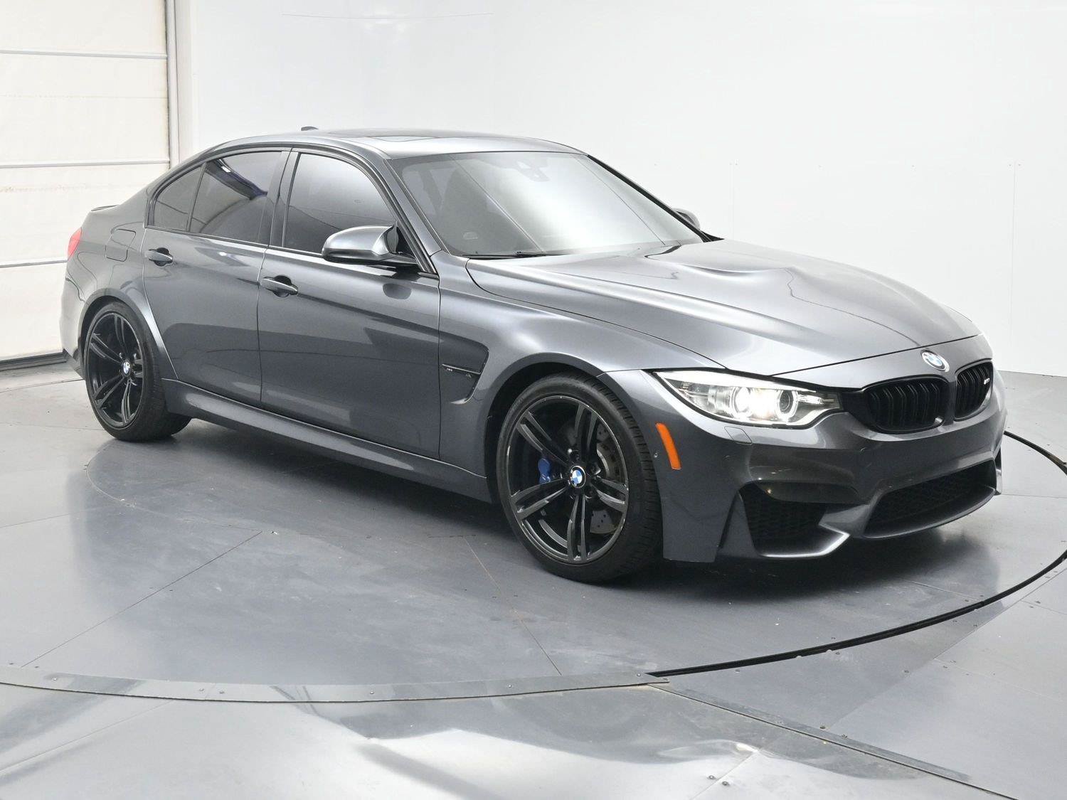 Used 2017 BMW M3 RWD image 26