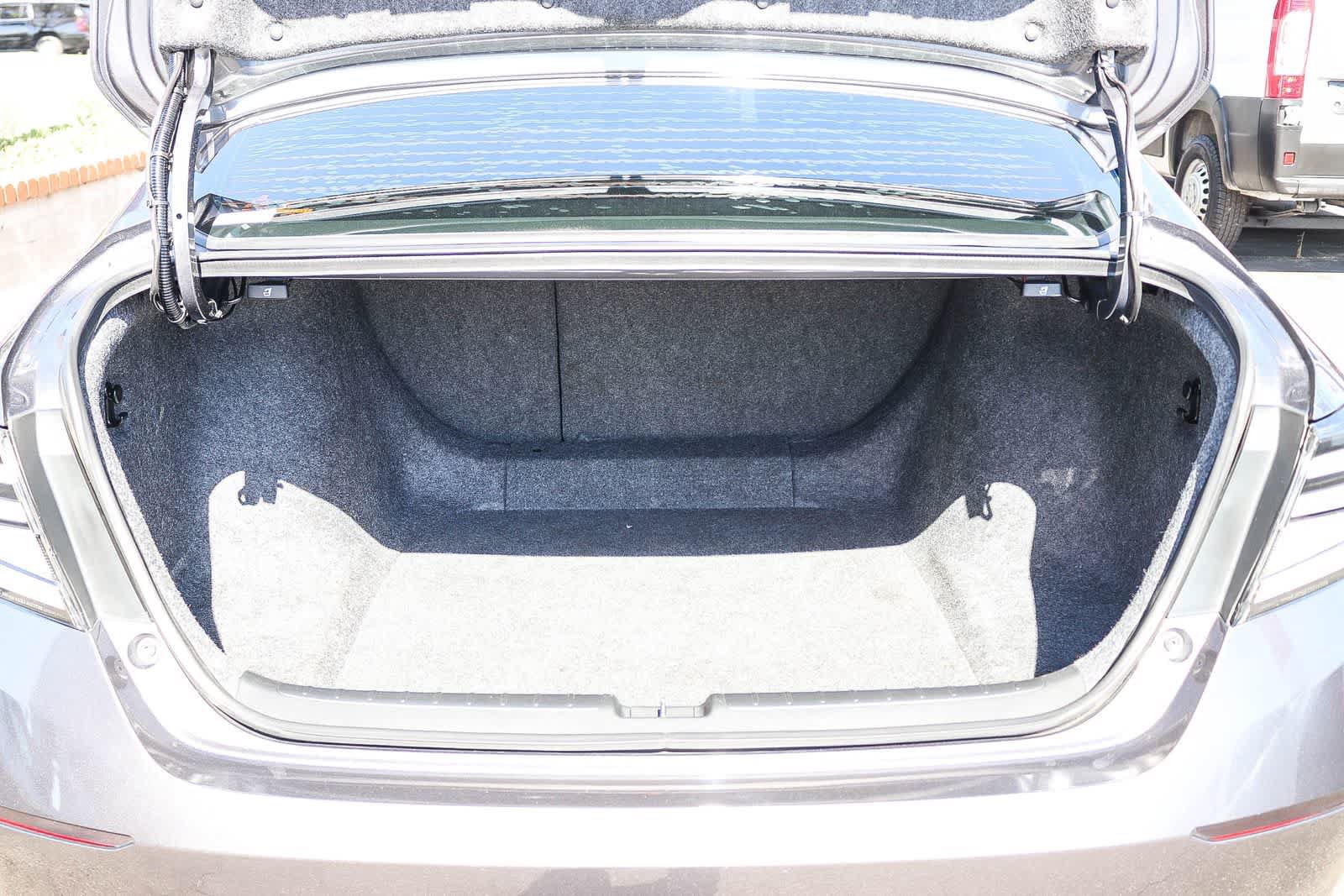 Used 2020 Honda Accord EX image 26