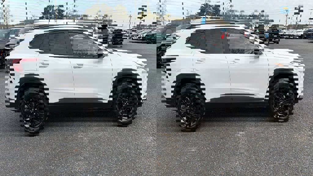 New 2026 Chevrolet Trax ACTIV image 4