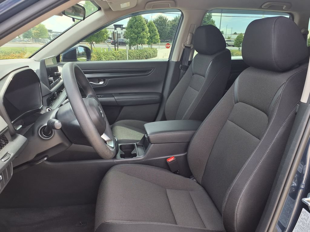 Used 2023 Honda CR-V LX image 13