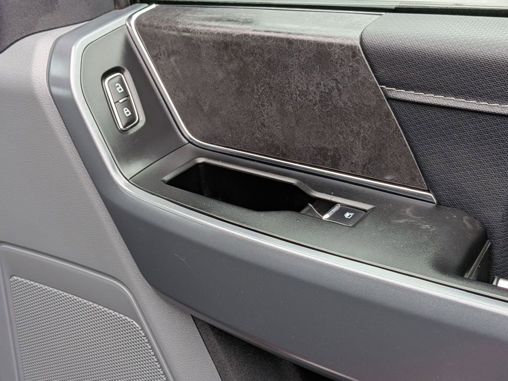 Used 2024 Ford F150 XLT w/ Equipment Group 302A MID image 33