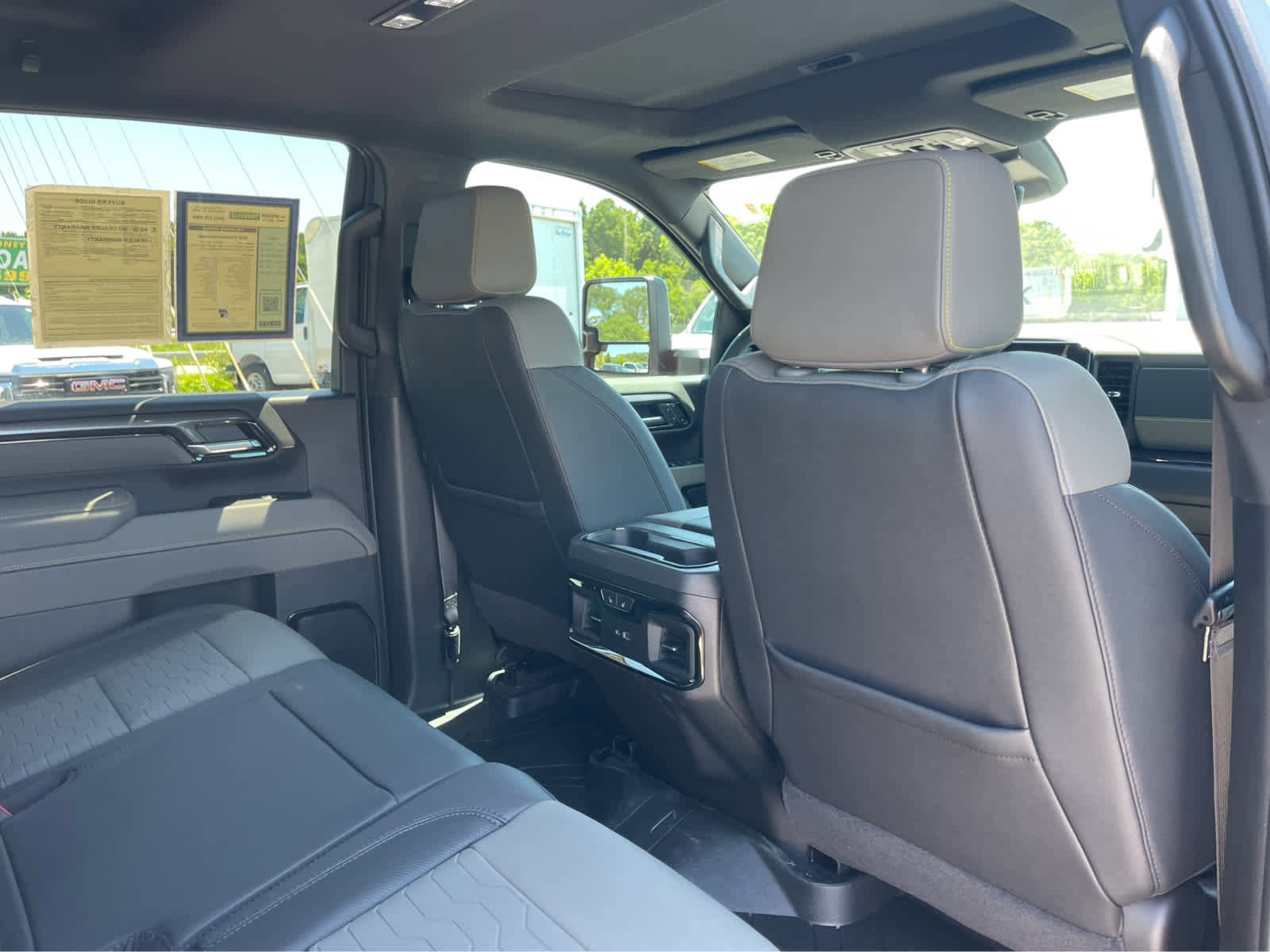 Used 2026 Chevrolet Silverado 2500 ZR2 w/ LPO, Dark Essentials Package AWD/4WD image 24