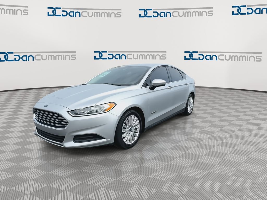 Used 2016 Ford Fusion S image 4