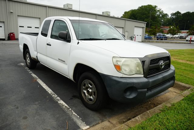 Used 2011 Toyota Tacoma 2WD Access Cab w/ Convenience Pkg image 1