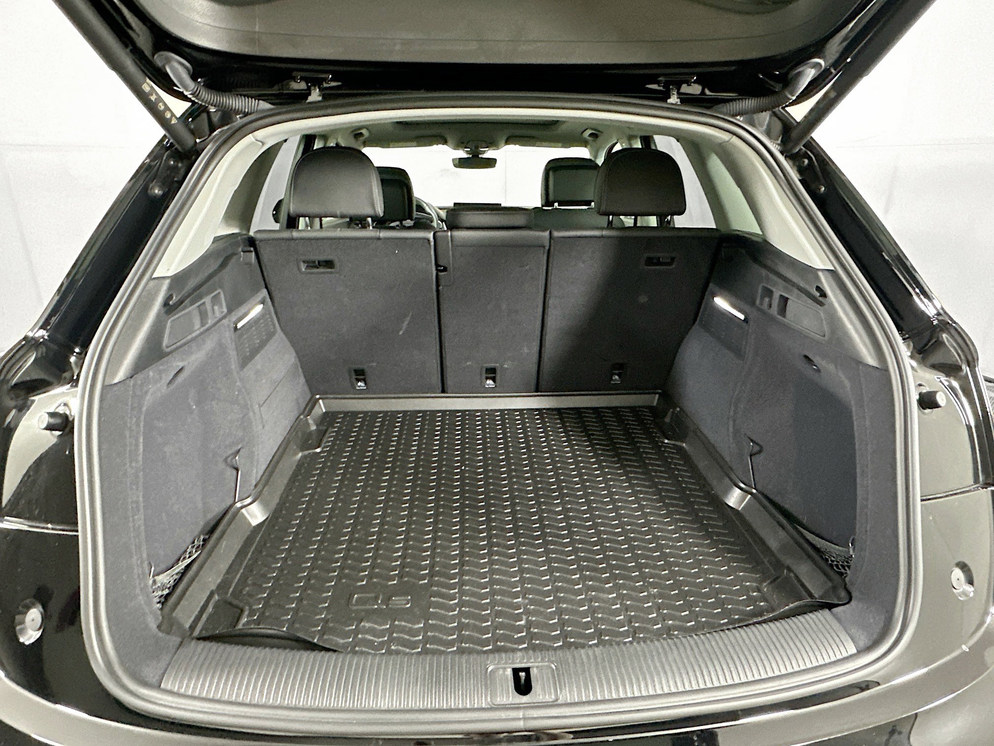 Used 2023 Audi Q5 2.0T Premium Plus w/ Premium Plus Package image 28