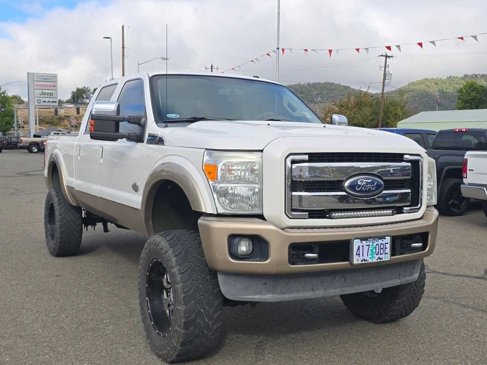 Used 2011 Ford F250 King Ranch w/ King Ranch w/Chrome Pkg AWD/4WD image 4