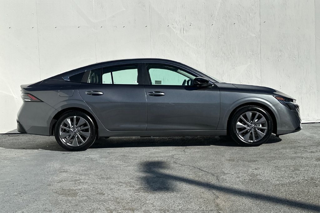 Certified 2026 Nissan Sentra SL w/ Floor Mat Package FWD image 2