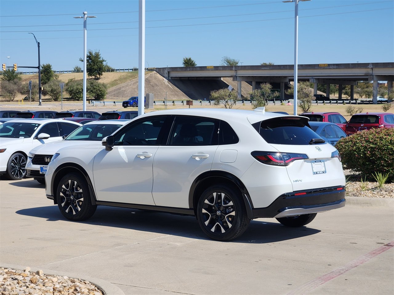New 2027 Honda HR-V EX-L image 4