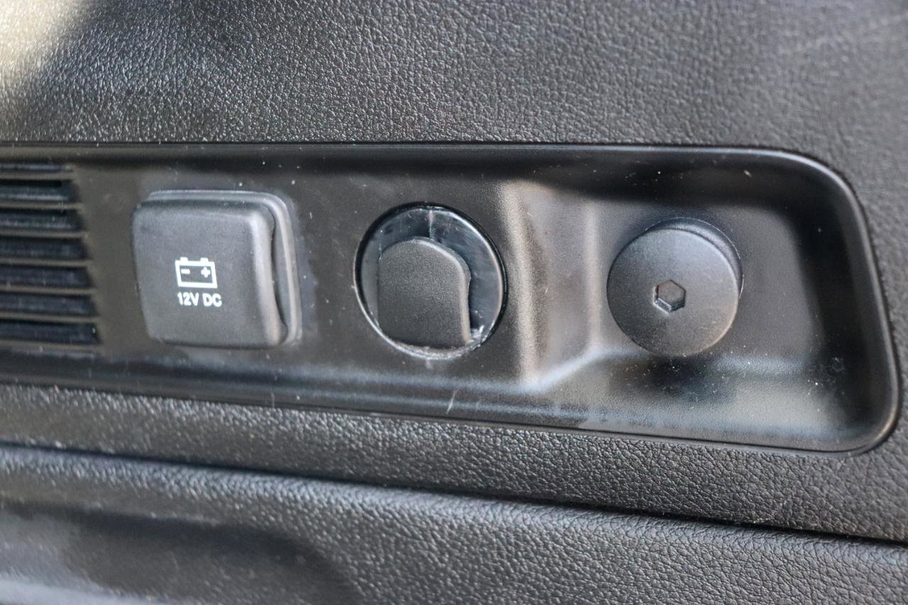 Used 2023 Jeep Wagoneer L Series II image 66