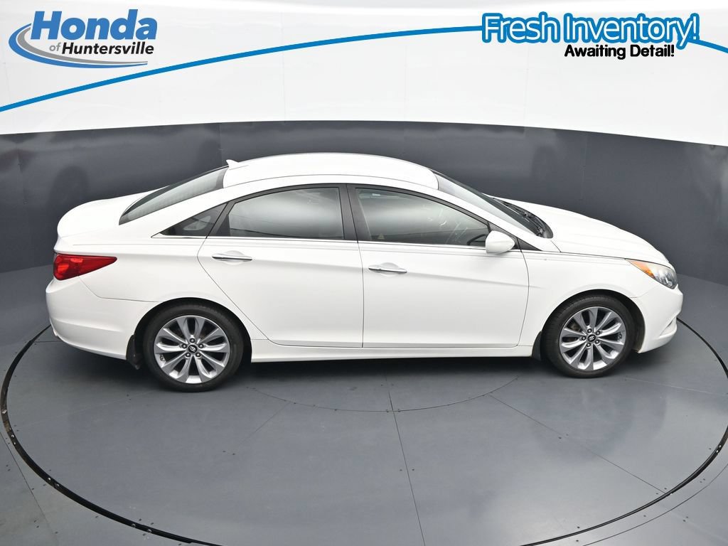 Used 2011 Hyundai Sonata SE FWD image 25