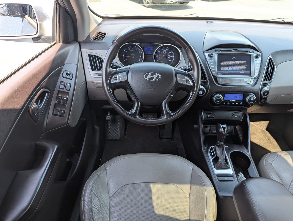 Used 2014 Hyundai Tucson Limited w/ Technology Package 02 FWD image 30
