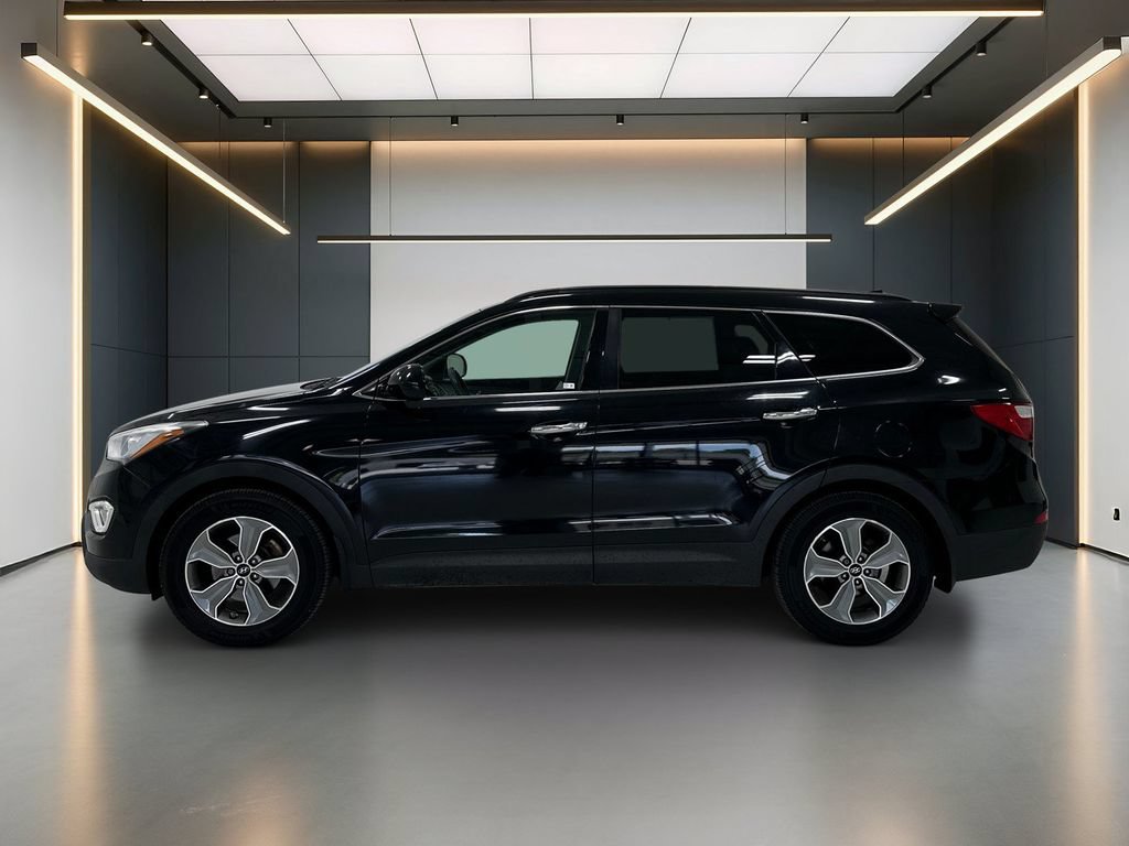 Used 2016 Hyundai Santa Fe SE AWD/4WD image 2