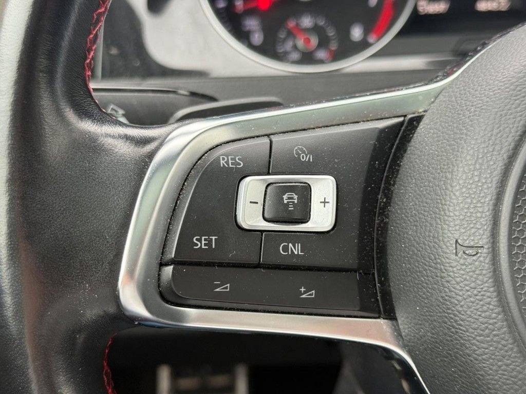 Used 2018 Volkswagen GTI Autobahn image 16