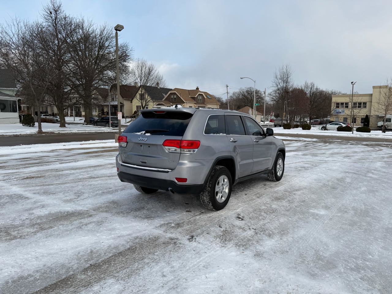 Used 2016 Jeep Grand Cherokee Laredo image 6