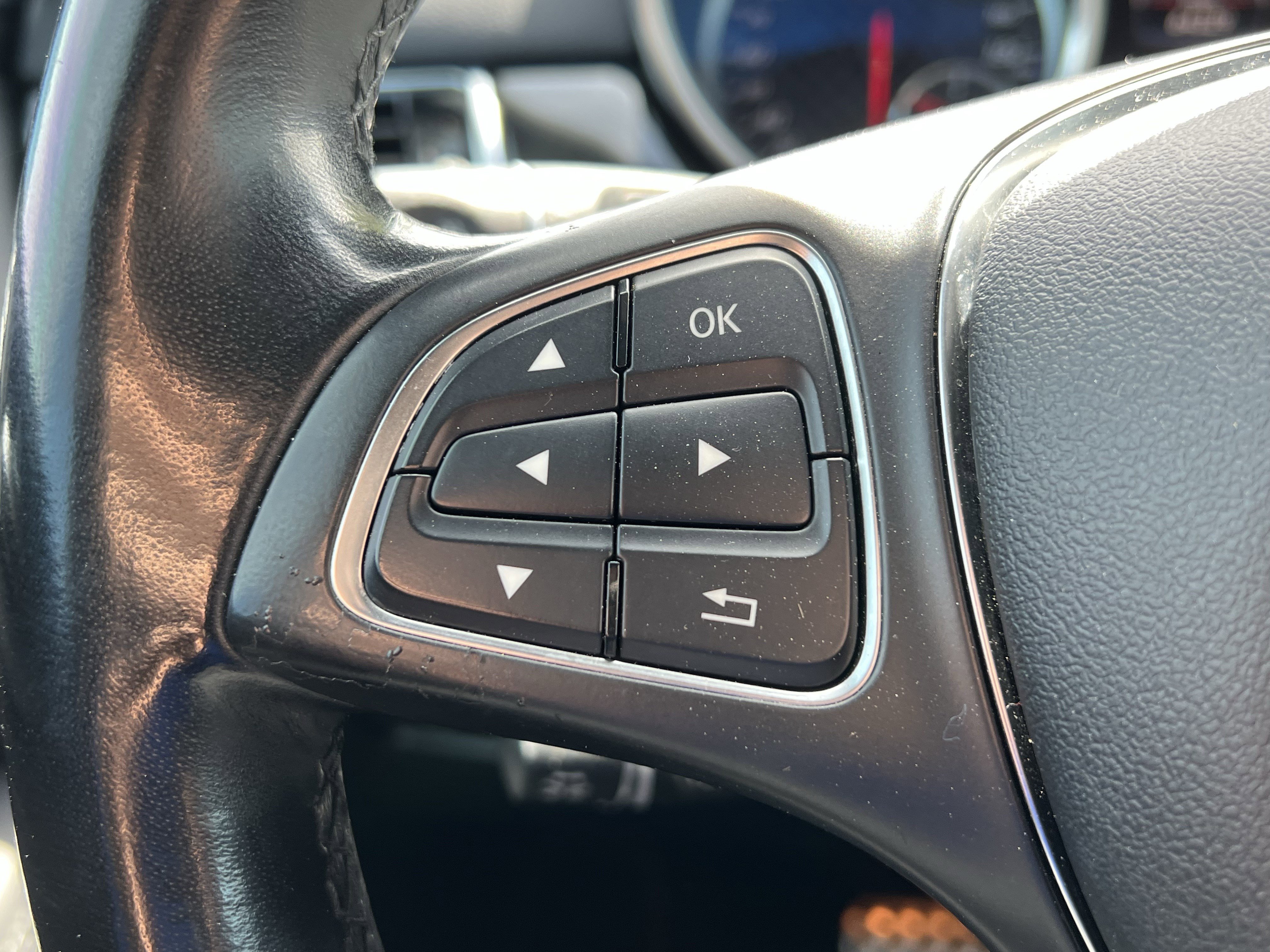 Used 2018 Mercedes-Benz GLE 43 AMG 4MATIC image 19