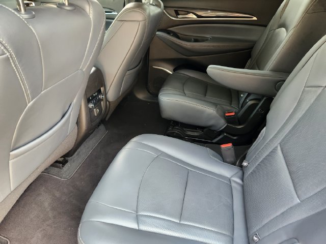 Used 2021 Buick Enclave Essence w/ Sport Touring Edition FWD image 29