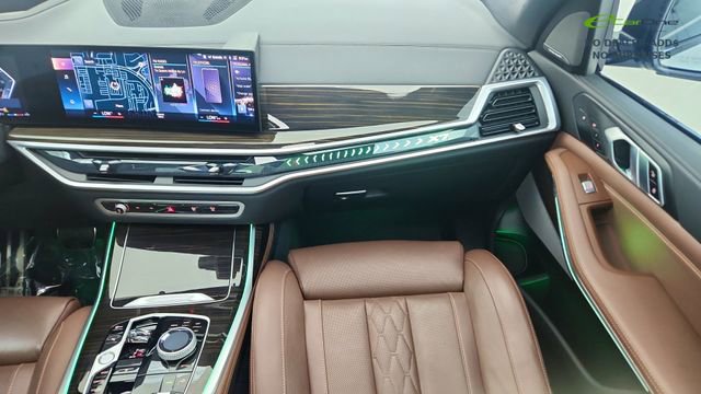 Used 2023 BMW X7 xDrive40i w/ Executive Package AWD/4WD image 43