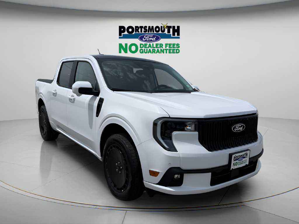 Used 2025 Ford Maverick Lobo AWD/4WD image 26