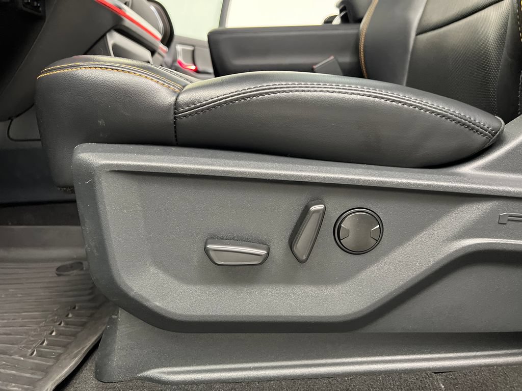 Used 2025 Ford Expedition Tremor AWD/4WD image 13