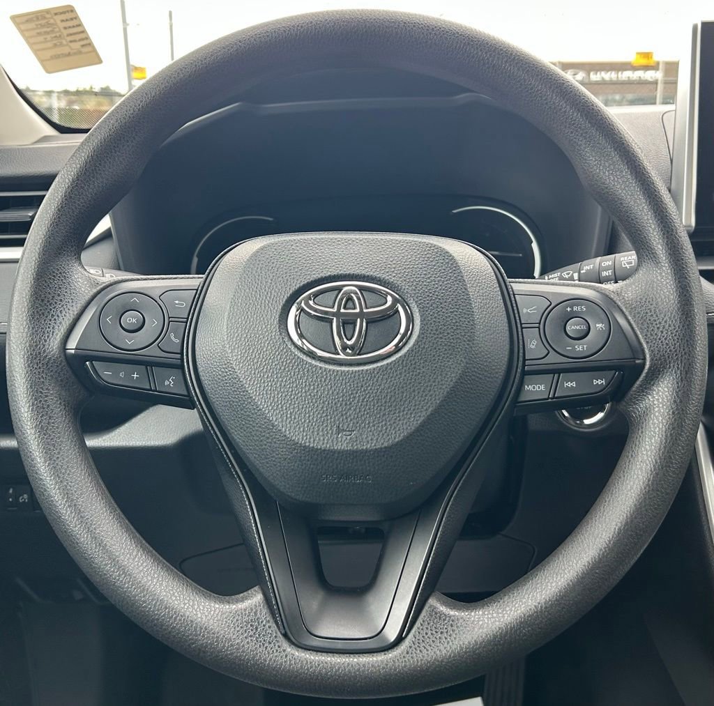Certified 2024 Toyota RAV4 XLE FWD image 20