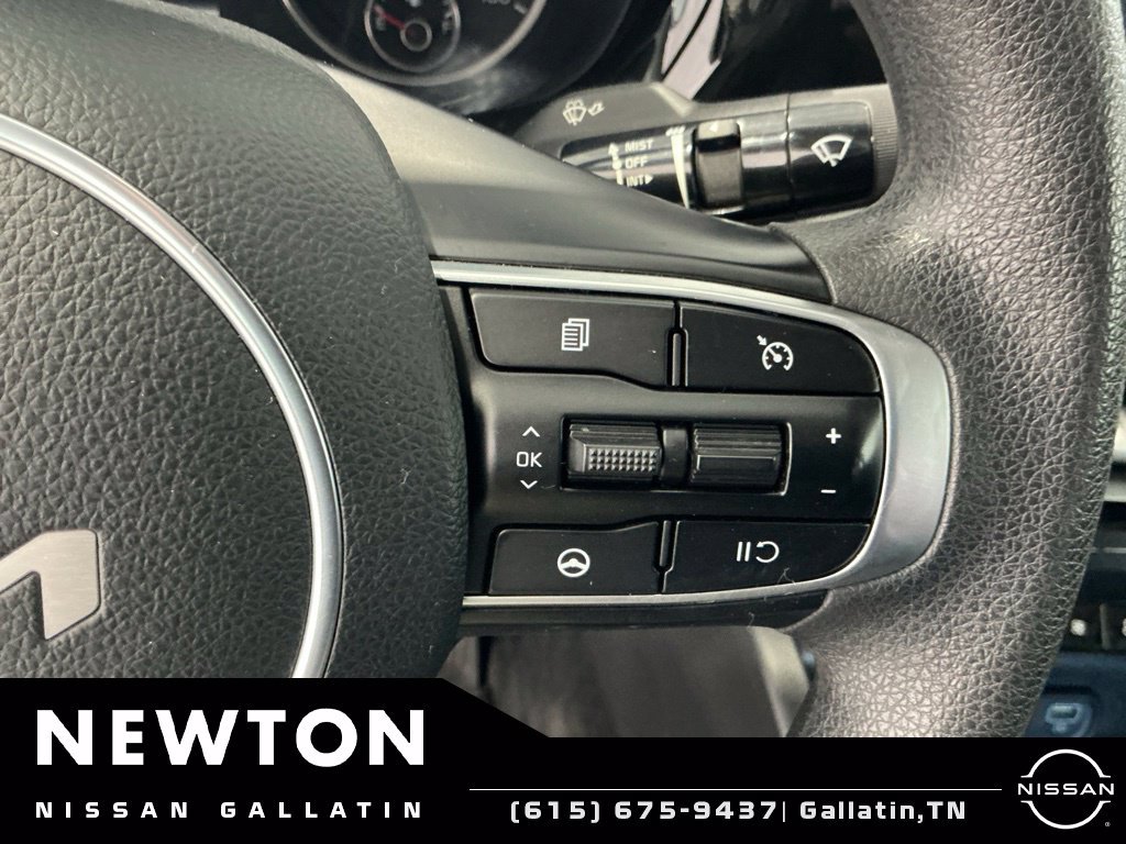 Used 2022 Kia K5 LXS FWD image 26